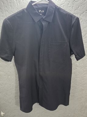 Men's Short-Sleeve Button-Up Shirt in Charcoal